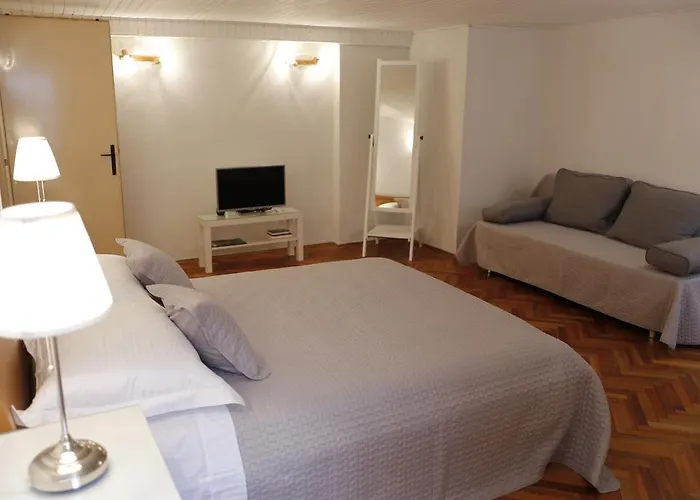Apartment Blaise-Old Town