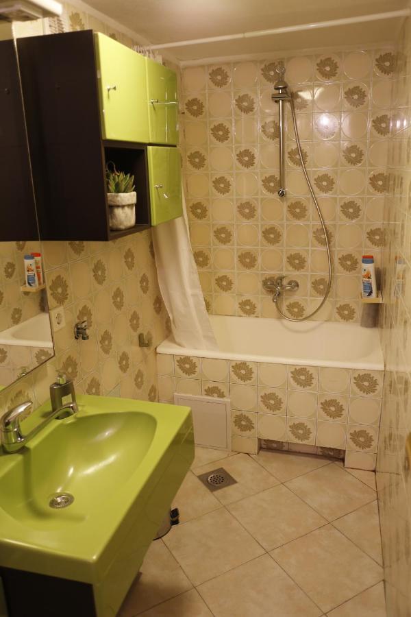 Blaise-old Town Apartment